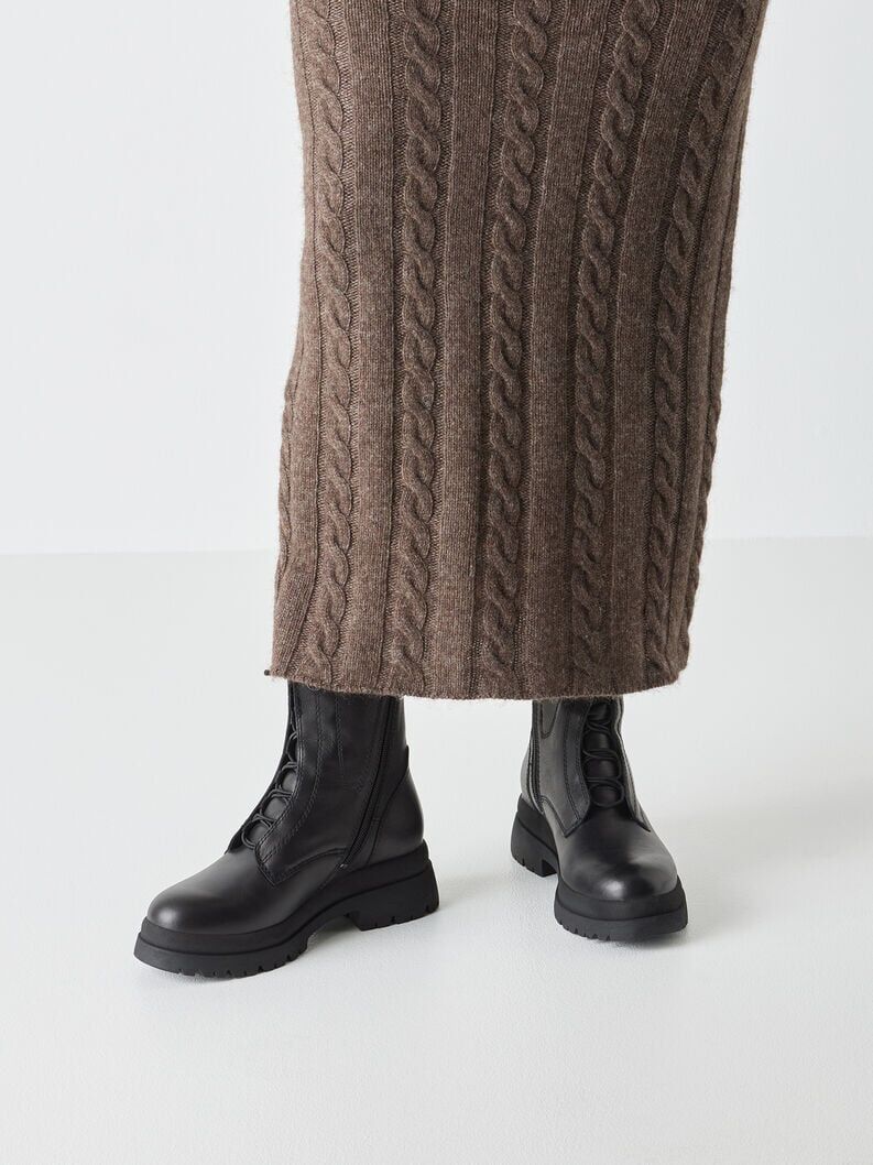 dw_001-25-25253-25-003_10 botte noir tamaris cuir 25253