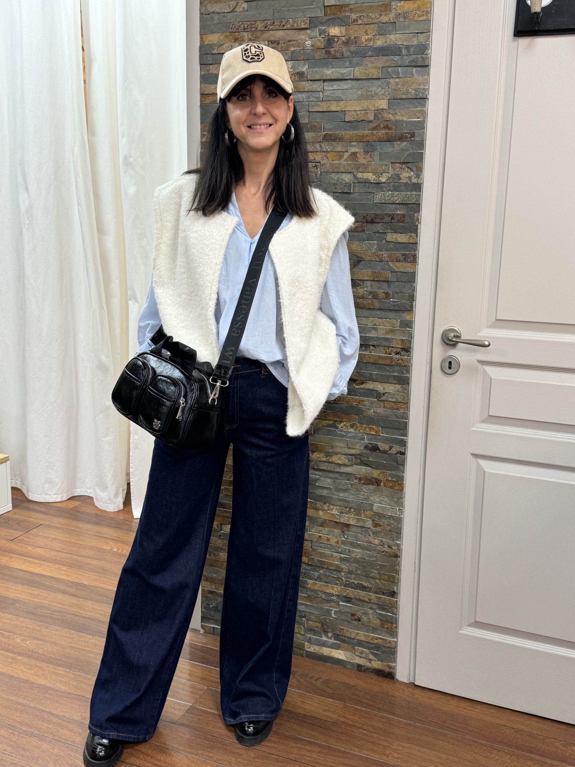 IMG_3097 petrona jeans évasé - bleu brut la petite etoile